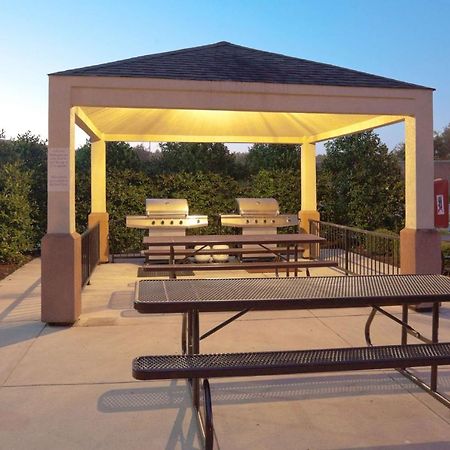 Sonesta Simply Suites Anaheim Garden Grove Bagian luar foto