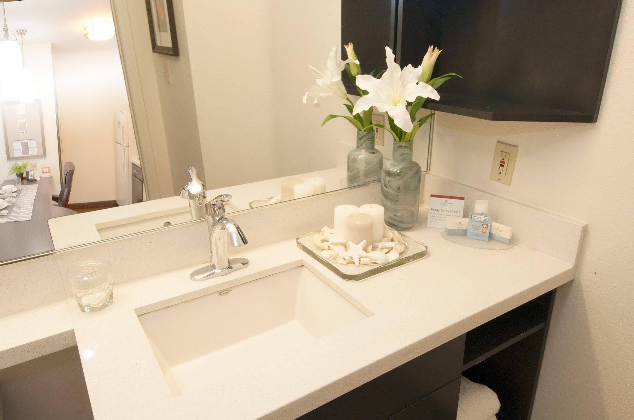 Sonesta Simply Suites Anaheim Garden Grove Bagian luar foto