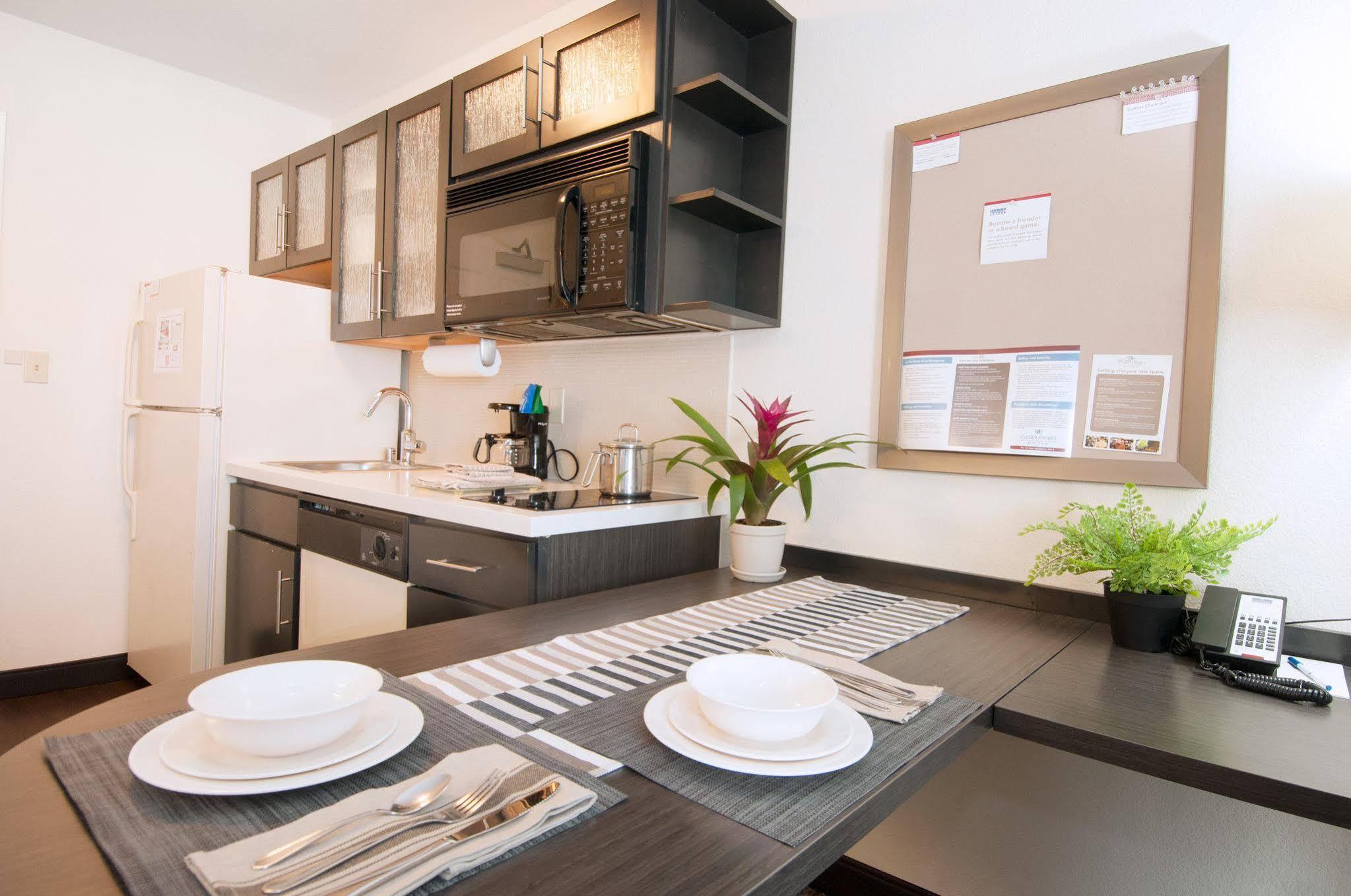 Sonesta Simply Suites Anaheim Garden Grove Bagian luar foto