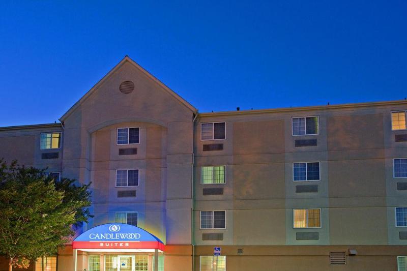 Sonesta Simply Suites Anaheim Garden Grove Bagian luar foto