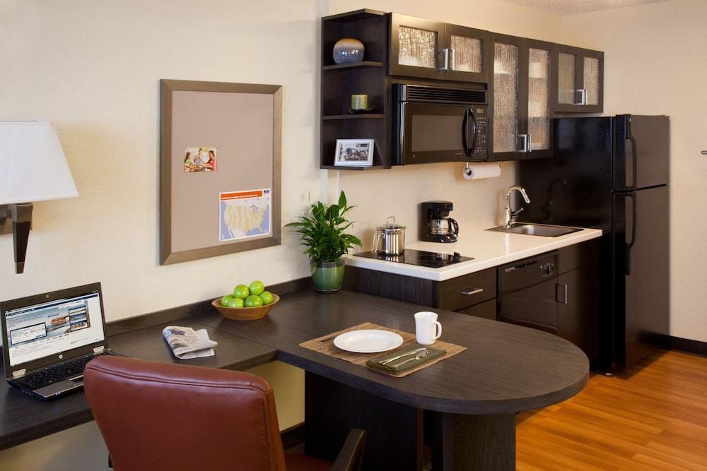 Sonesta Simply Suites Anaheim Garden Grove Bagian luar foto