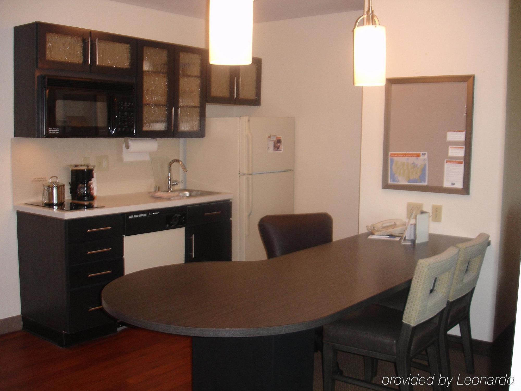 Sonesta Simply Suites Anaheim Garden Grove Ruang foto