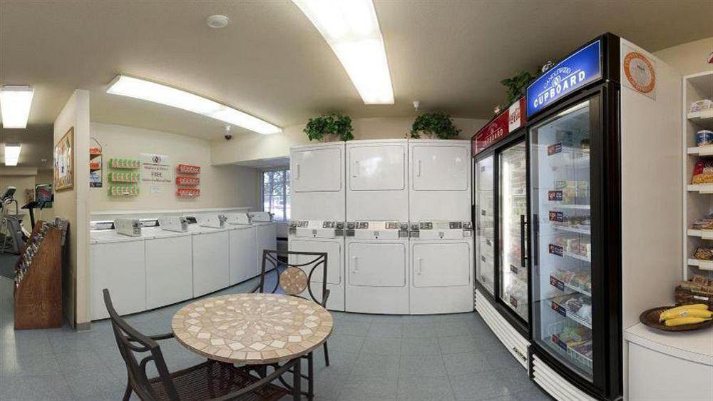 Sonesta Simply Suites Anaheim Garden Grove Bagian luar foto